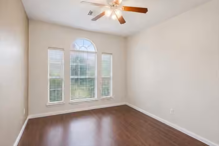 Photo 6 of 1510 Autumn Dawn Court, Missouri City, TX