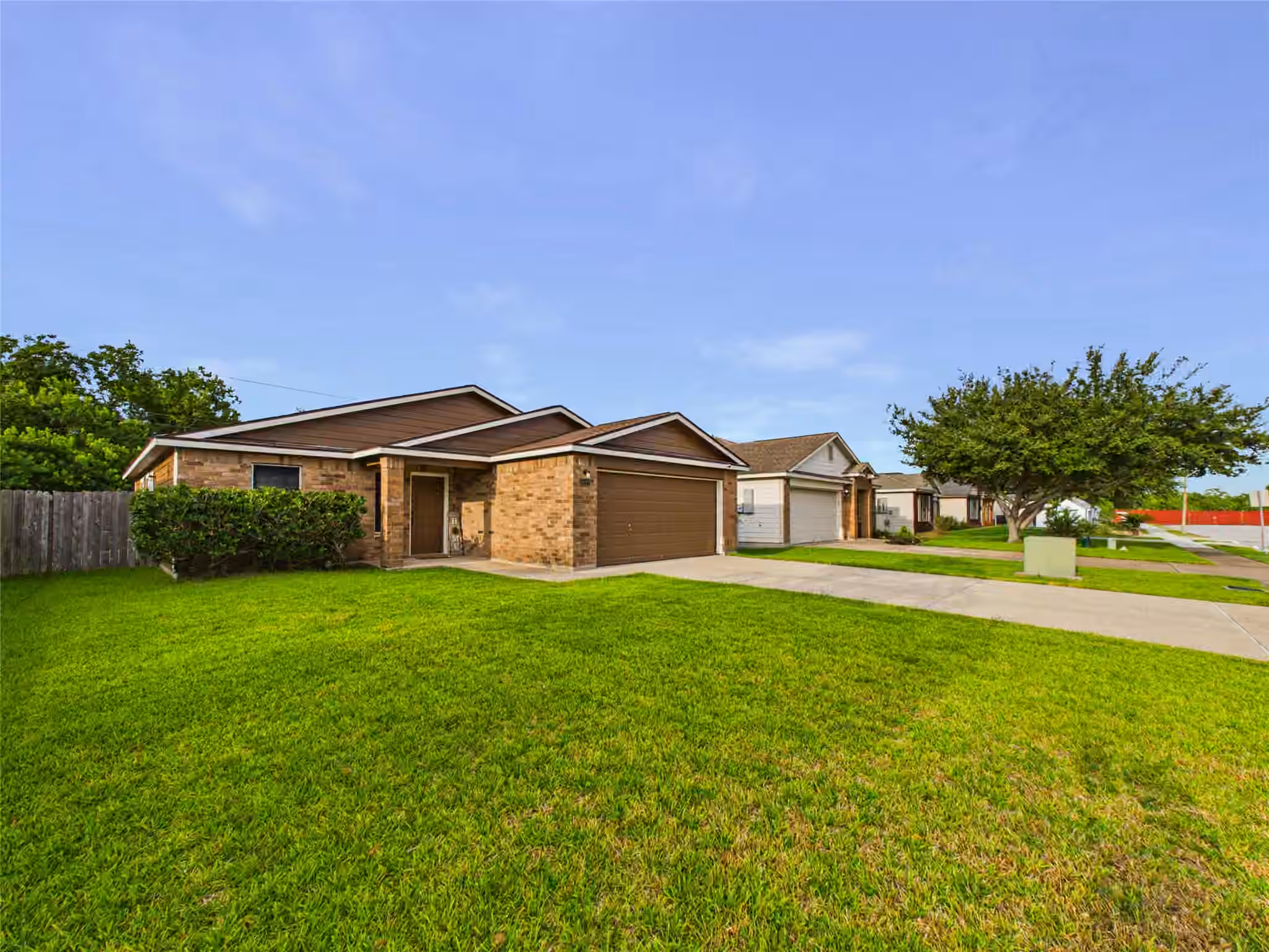 Photo 2 of 9022 Barracuda Drive, Texas City, TX