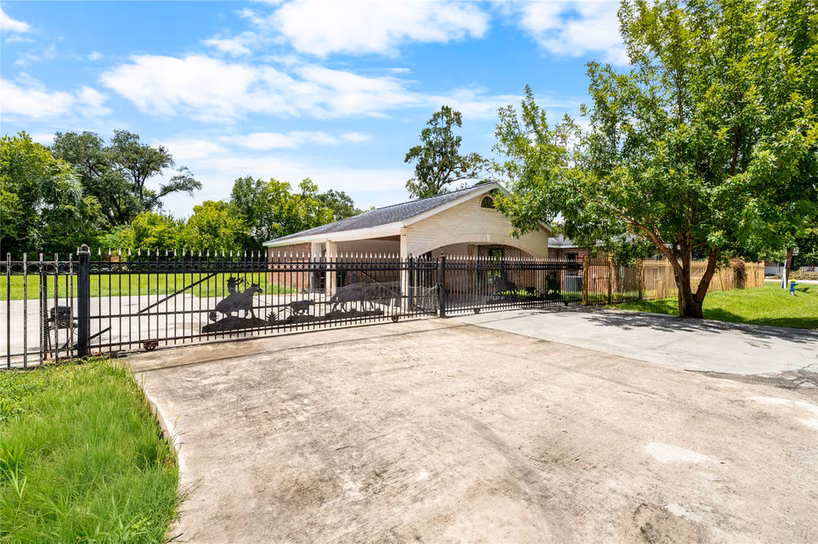 Photo of 2120 Vance Street, Houston, TX 77093