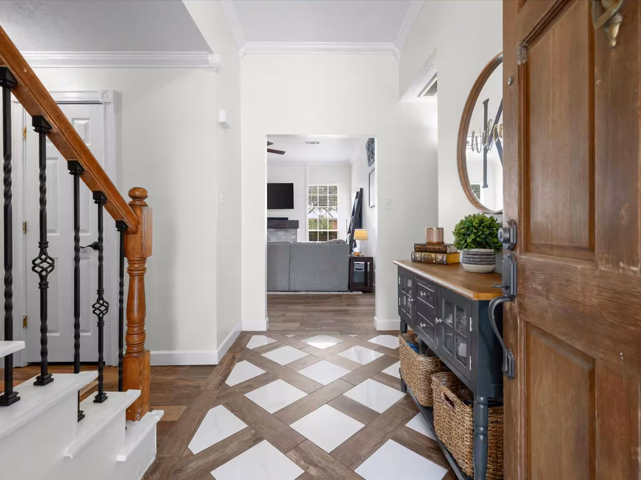 Photo 6 of 6714 Hertford Park Drive, Houston, TX