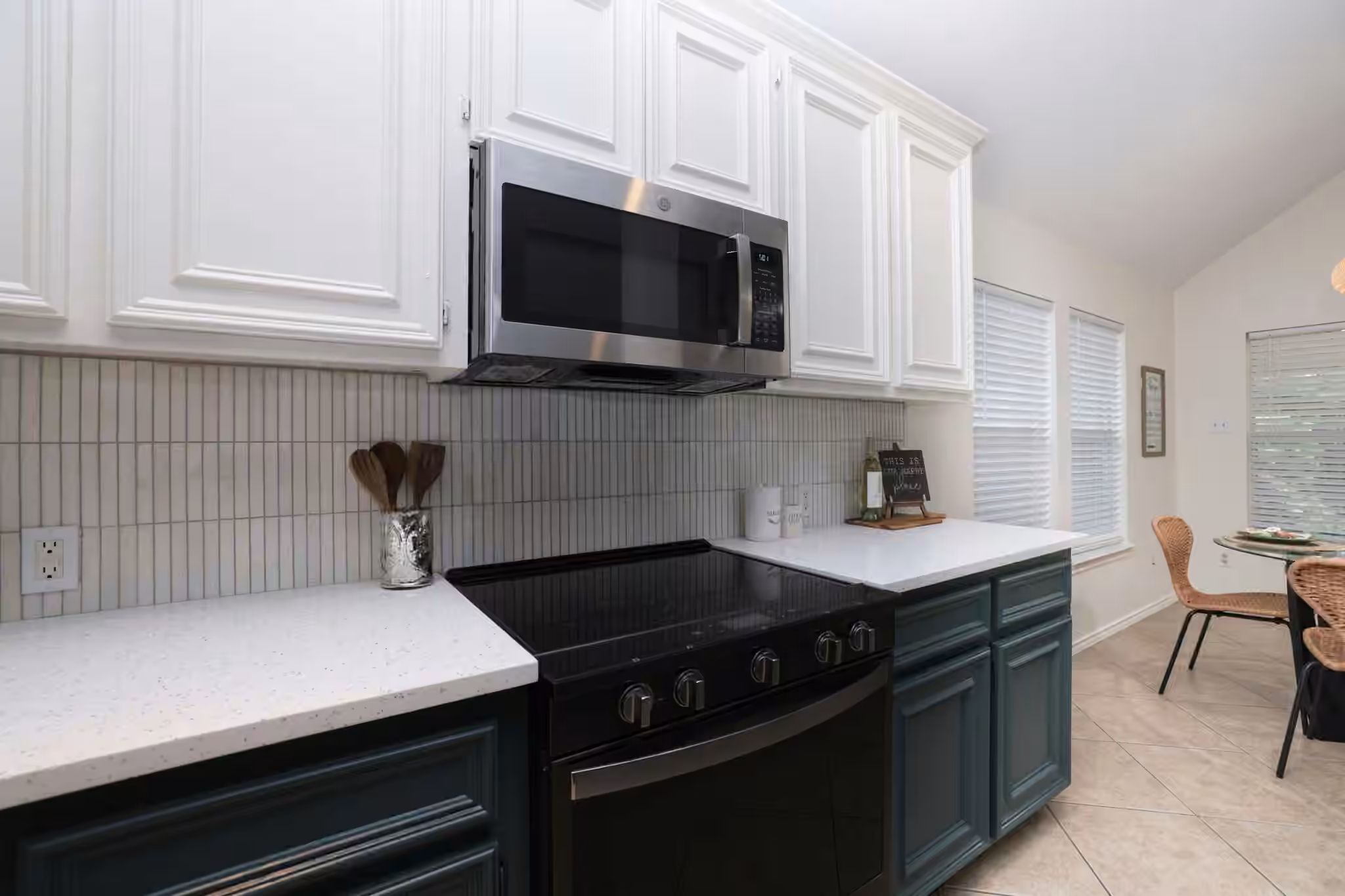 Photo 2 of 4814 Mosaic Canyon Court, Humble, TX
