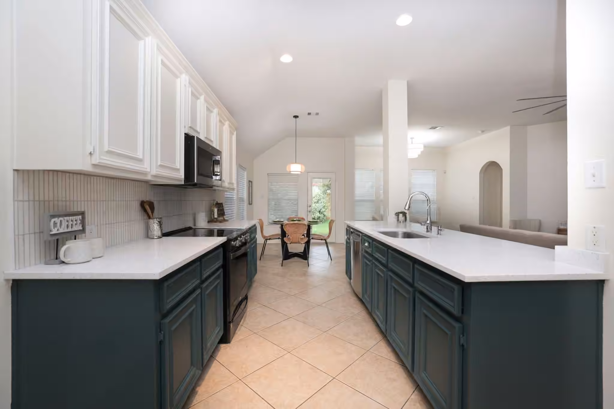 Photo 3 of 4814 Mosaic Canyon Court, Humble, TX