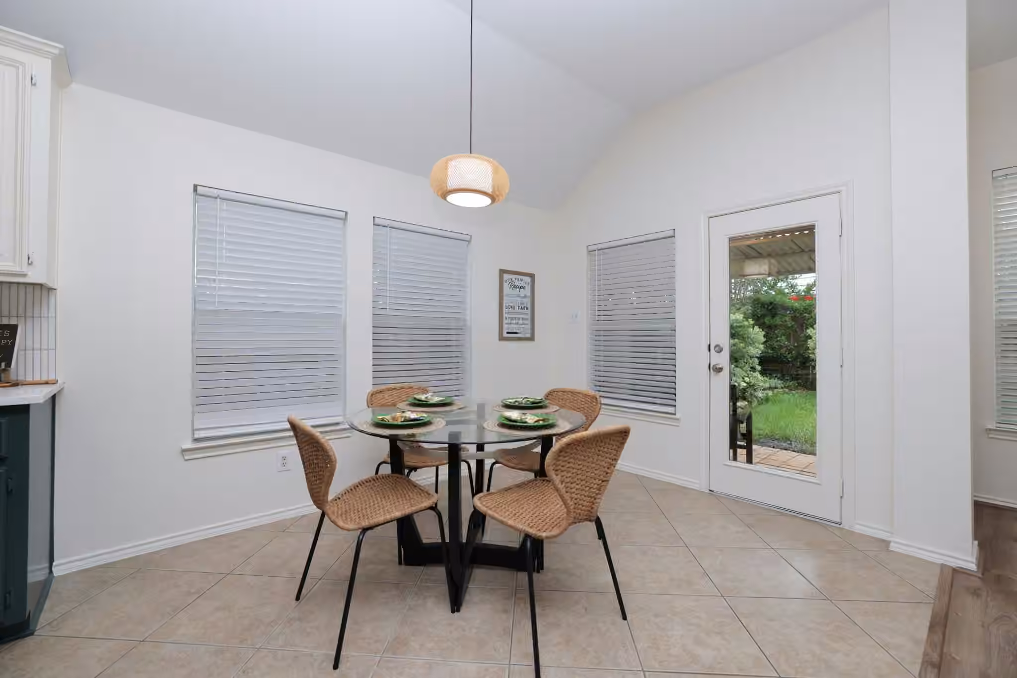 Photo 6 of 4814 Mosaic Canyon Court, Humble, TX