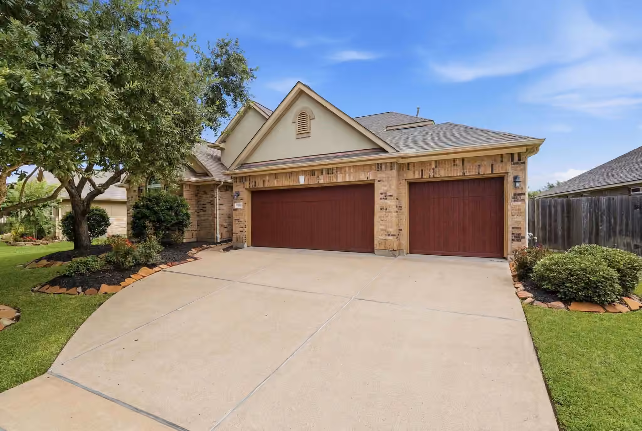 Photo 3 of 12322 Scherer Woods Court, Tomball, TX