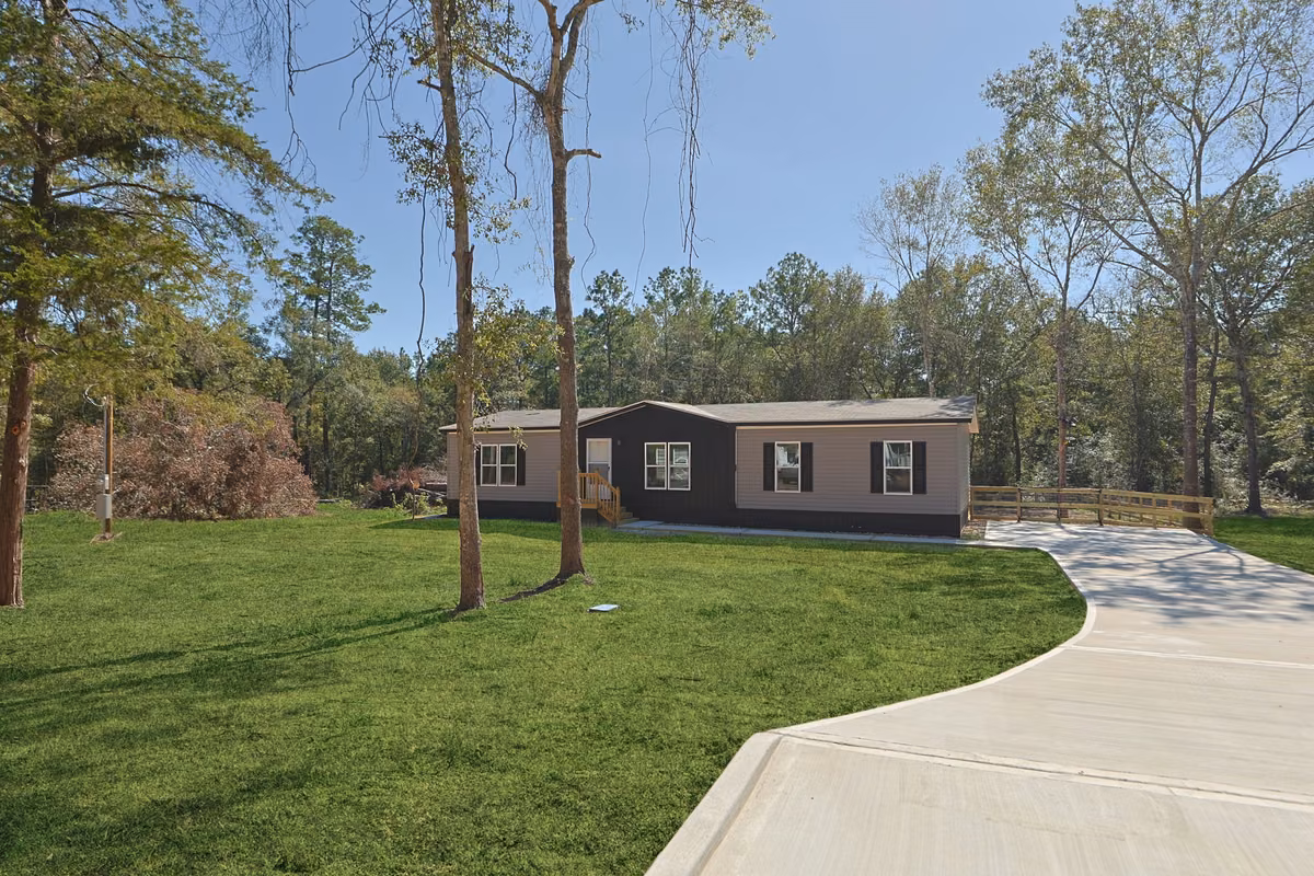 Photo of 13999 Cr 201 Loop, Plantersville, TX 77362