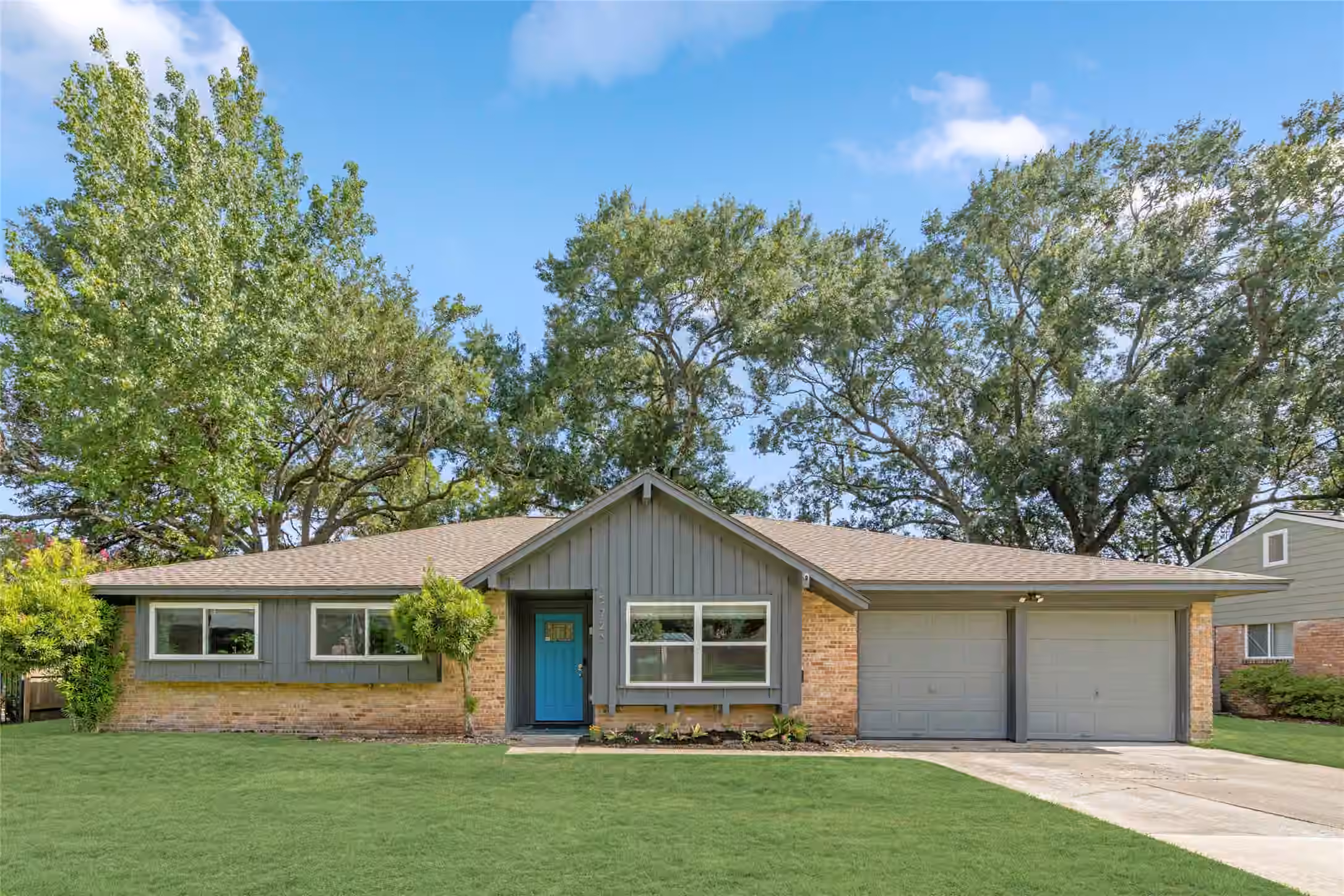 Photo of 5723 Spellman Road, Houston, TX 77096