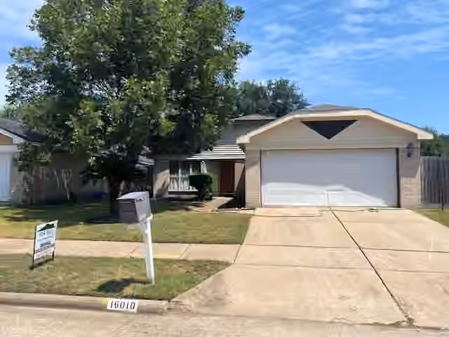 Photo of 16010 Vista Del Mar Drive, Houston, TX 77083