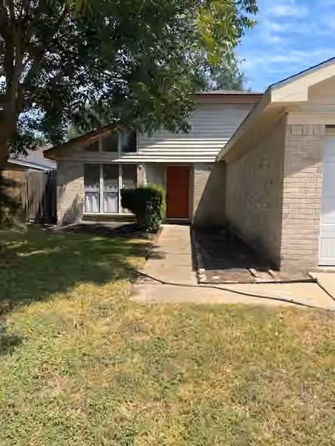 Photo 3 of 16010 Vista Del Mar Drive, Houston, TX