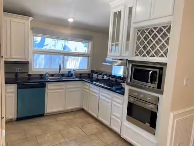 Photo 7 of 16010 Vista Del Mar Drive, Houston, TX