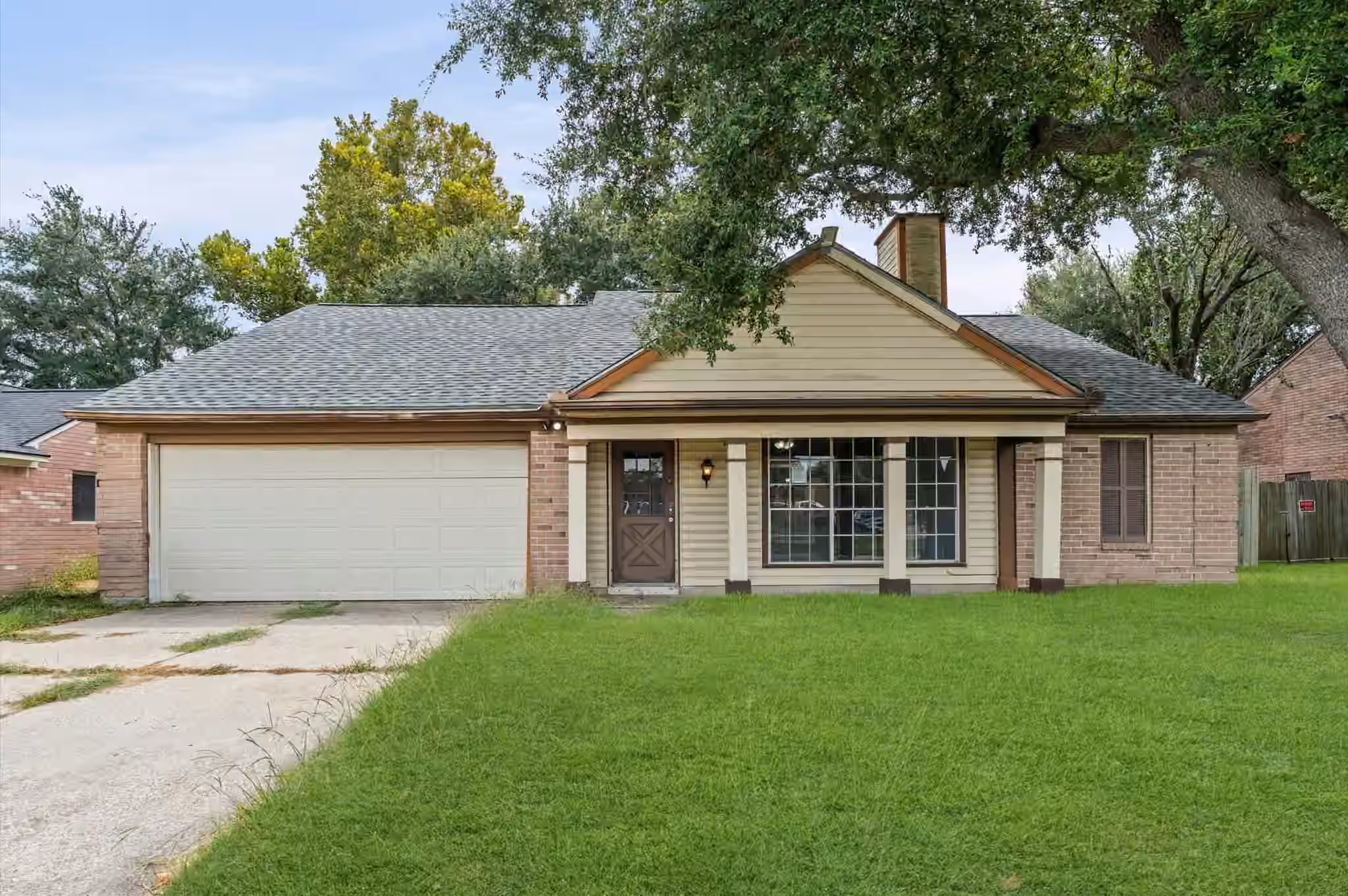 Photo of 2430 Shady Bend Drive, Pearland, TX 77581