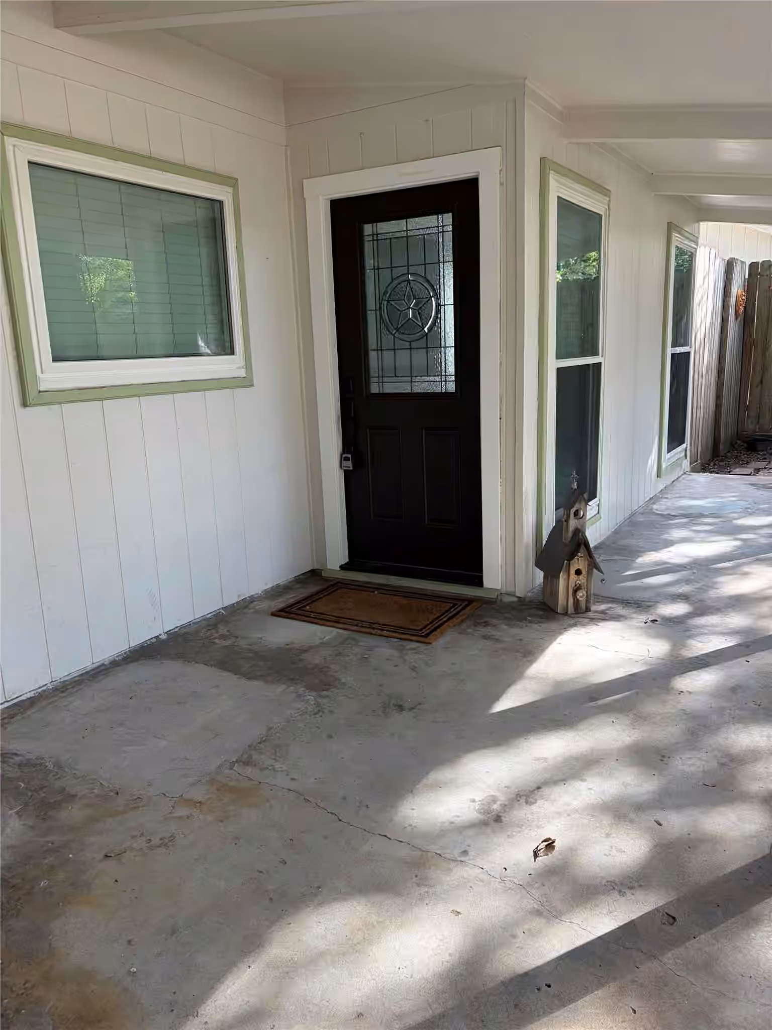 Photo 4 of 2406 Bayou Drive, League City, TX