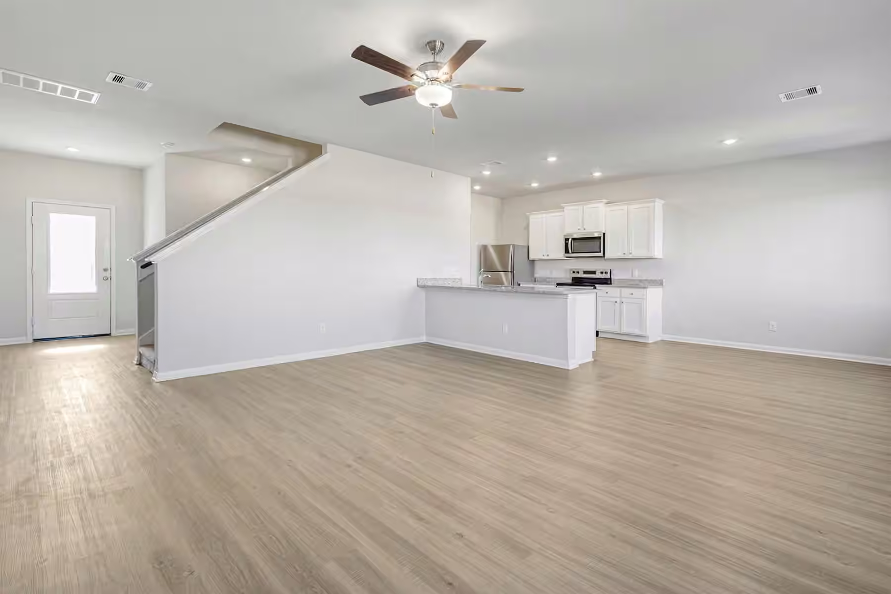 Photo 3 of 8203 Alpine Bearberry Drive, Houston, TX