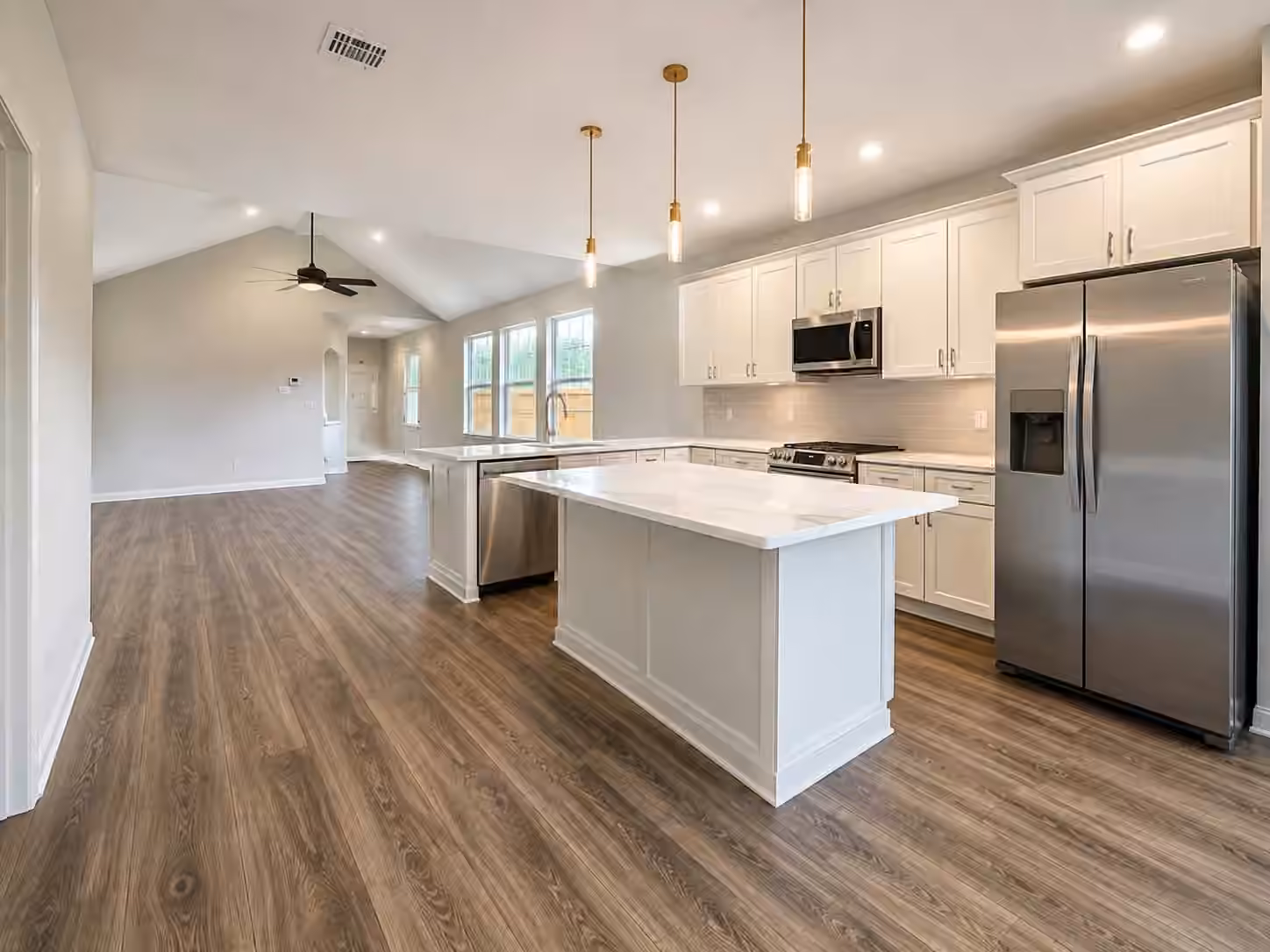 Photo 5 of 2956 Garzita Court, Wharton, TX