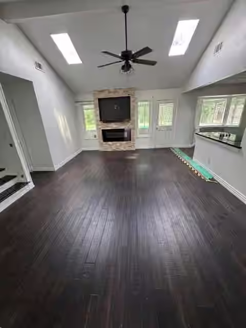 Photo 3 of 14706 Mystic Bend Drive, Cypress, TX
