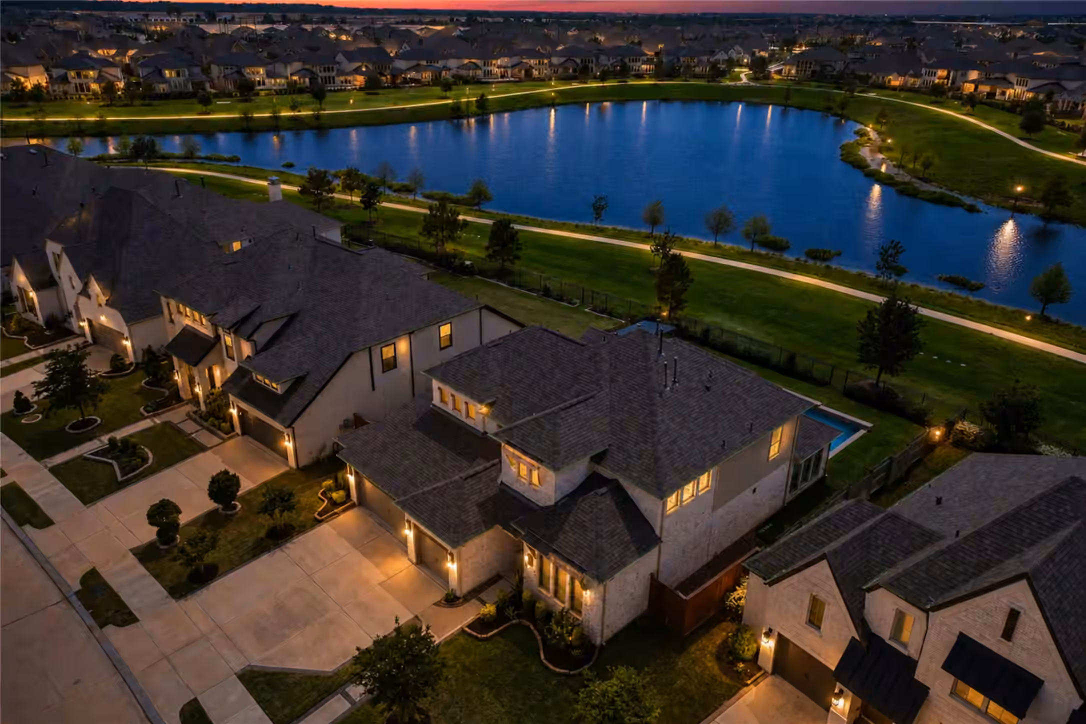Photo 3 of 7519 Blue Finch Lane, Katy, TX