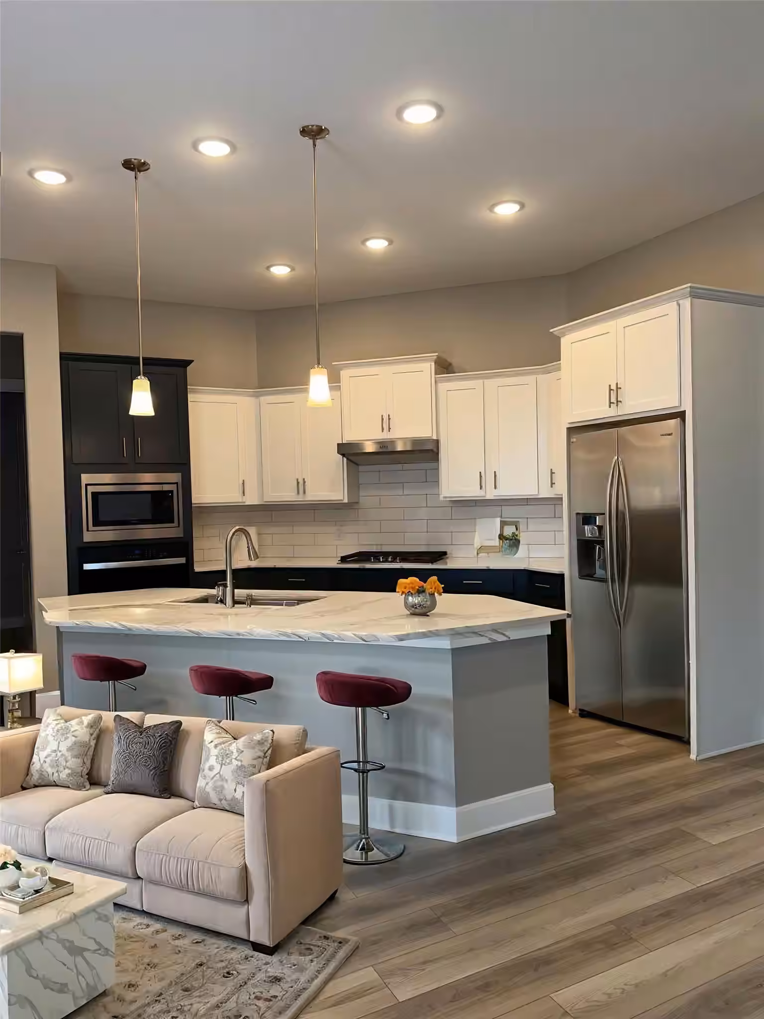 Photo 2 of 1314 Hidden Oaks Drive, Tomball, TX