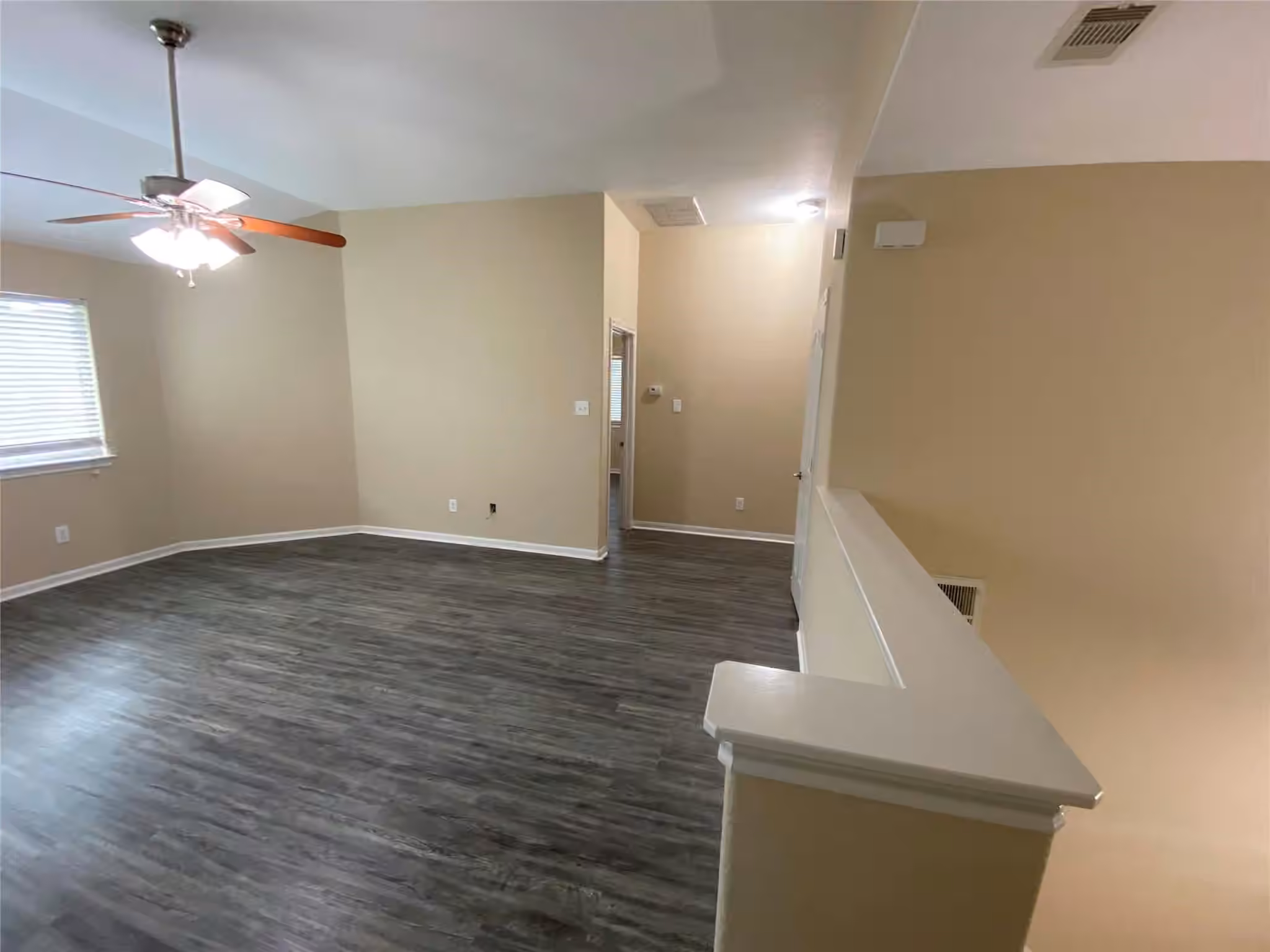 Photo 6 of 4903 Summer Ridge Drive, Conroe, TX