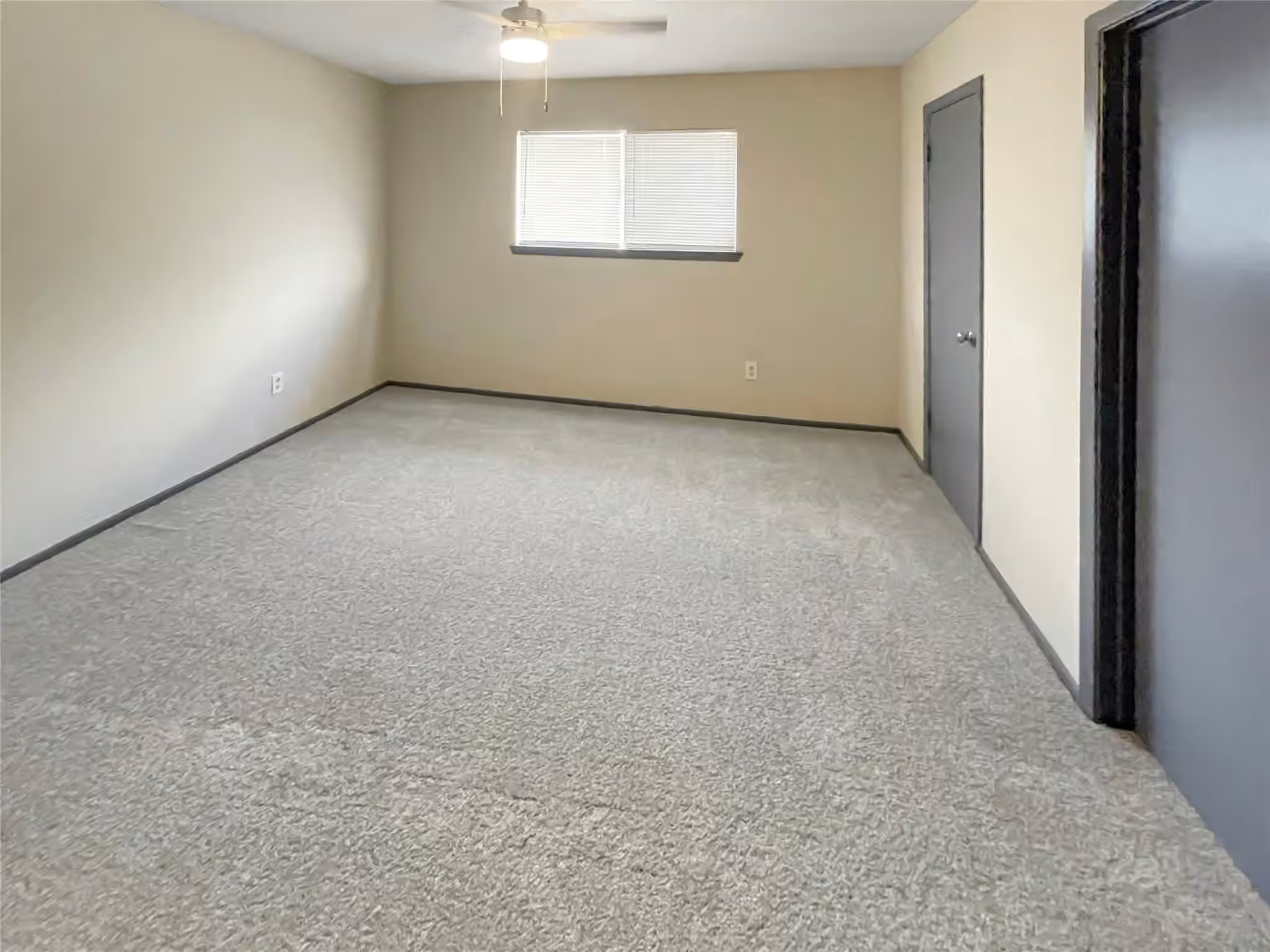 Photo 6 of 7283 Chasewood Drive, Houston, TX