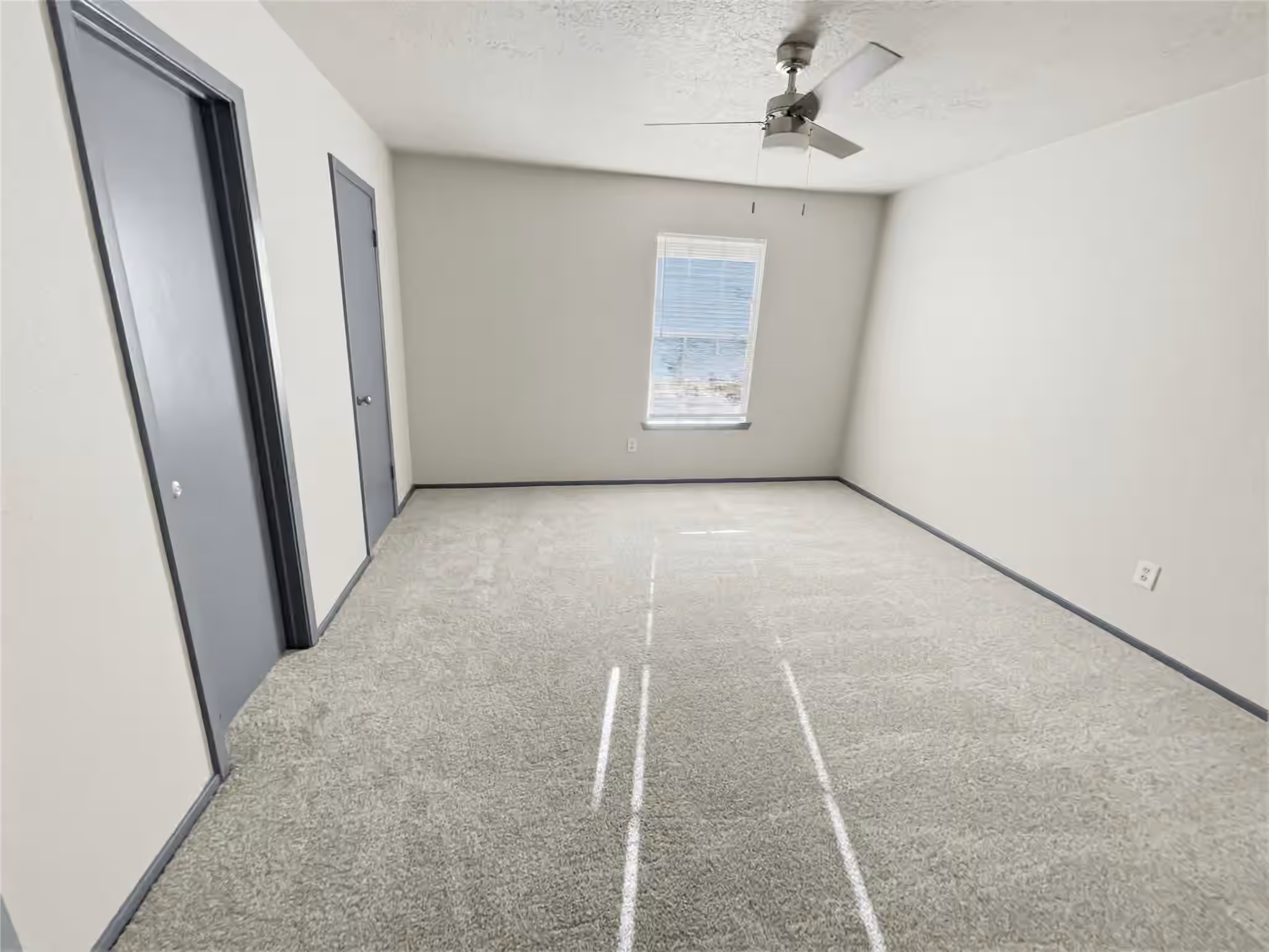 Photo 7 of 7283 Chasewood Drive, Houston, TX