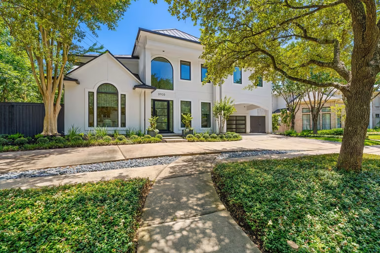 Photo of 3703 Wroxton Road, West University Place, TX