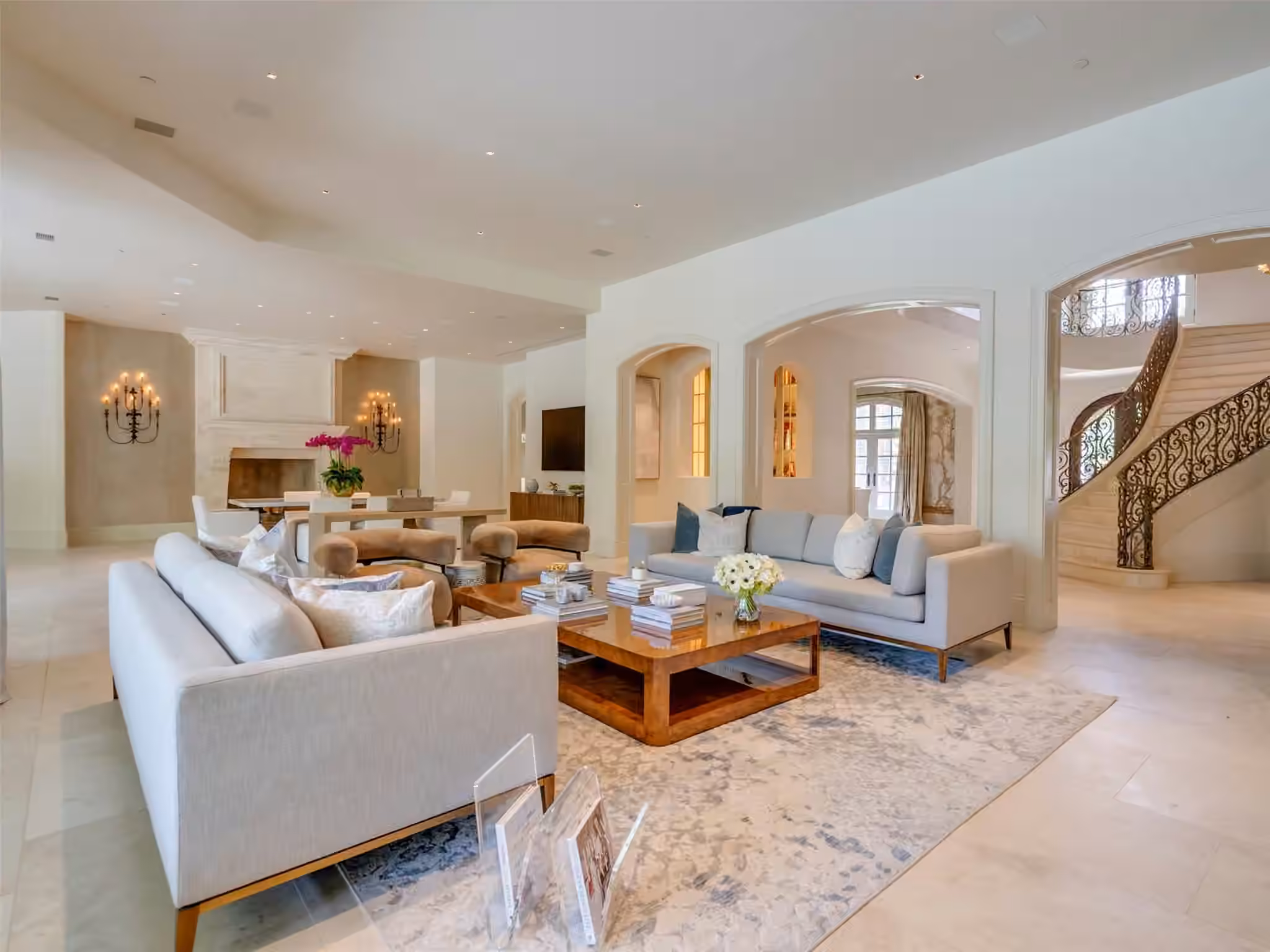 Photo 5 of 11527 Green Oaks Drive, Houston, TX