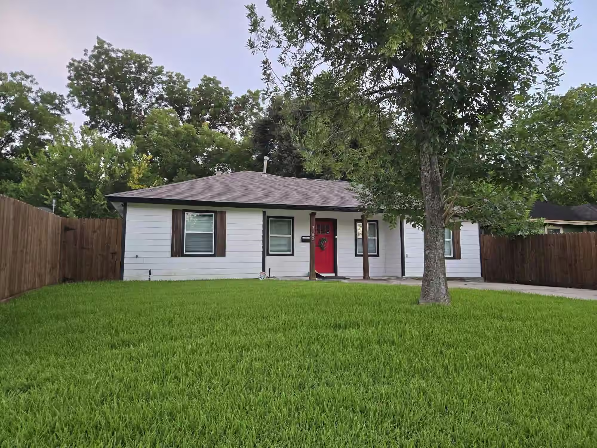 Photo of 3102 Friar Point Road, Houston, TX