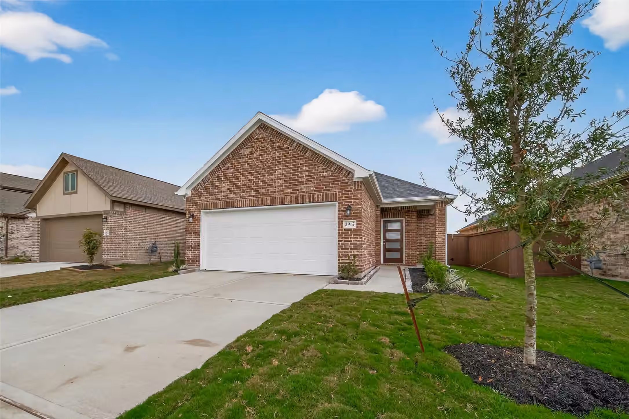 Photo 3 of 9964 Enclave Grove Drive, Willis, TX