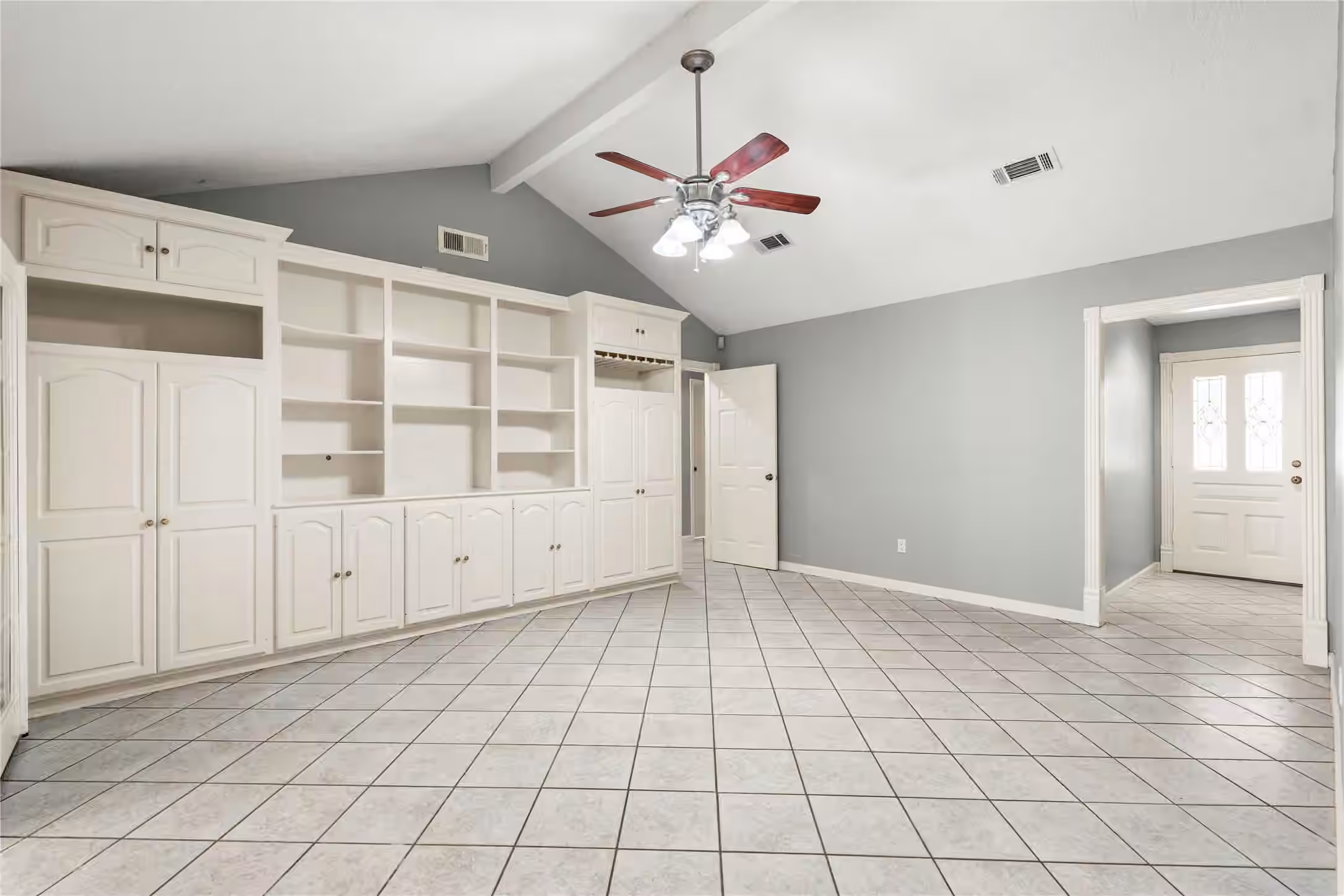 Photo 7 of 11310 Gladefield Drive, Houston, TX