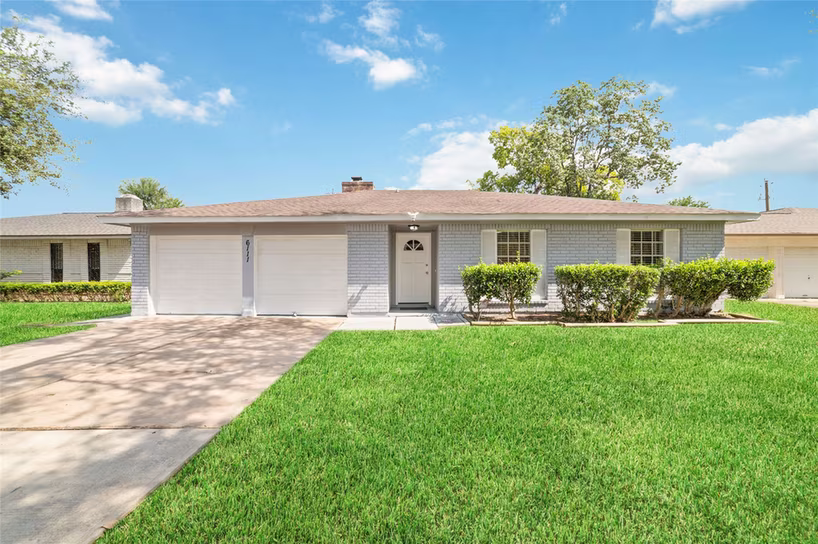 Photo of 6111 Westbranch Drive, Houston, TX 77072