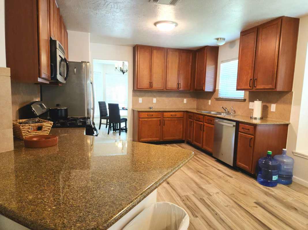Photo 6 of 11742 Fortune Park Drive, Houston, TX