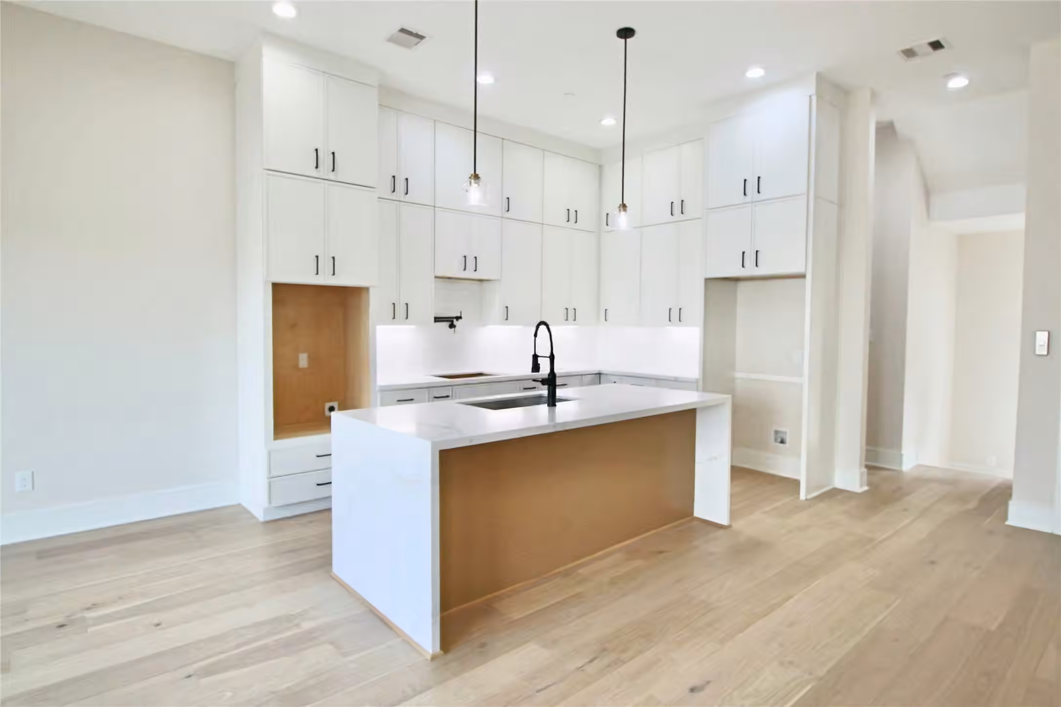 Photo 6 of 5823 Winsome Lane, Houston, TX
