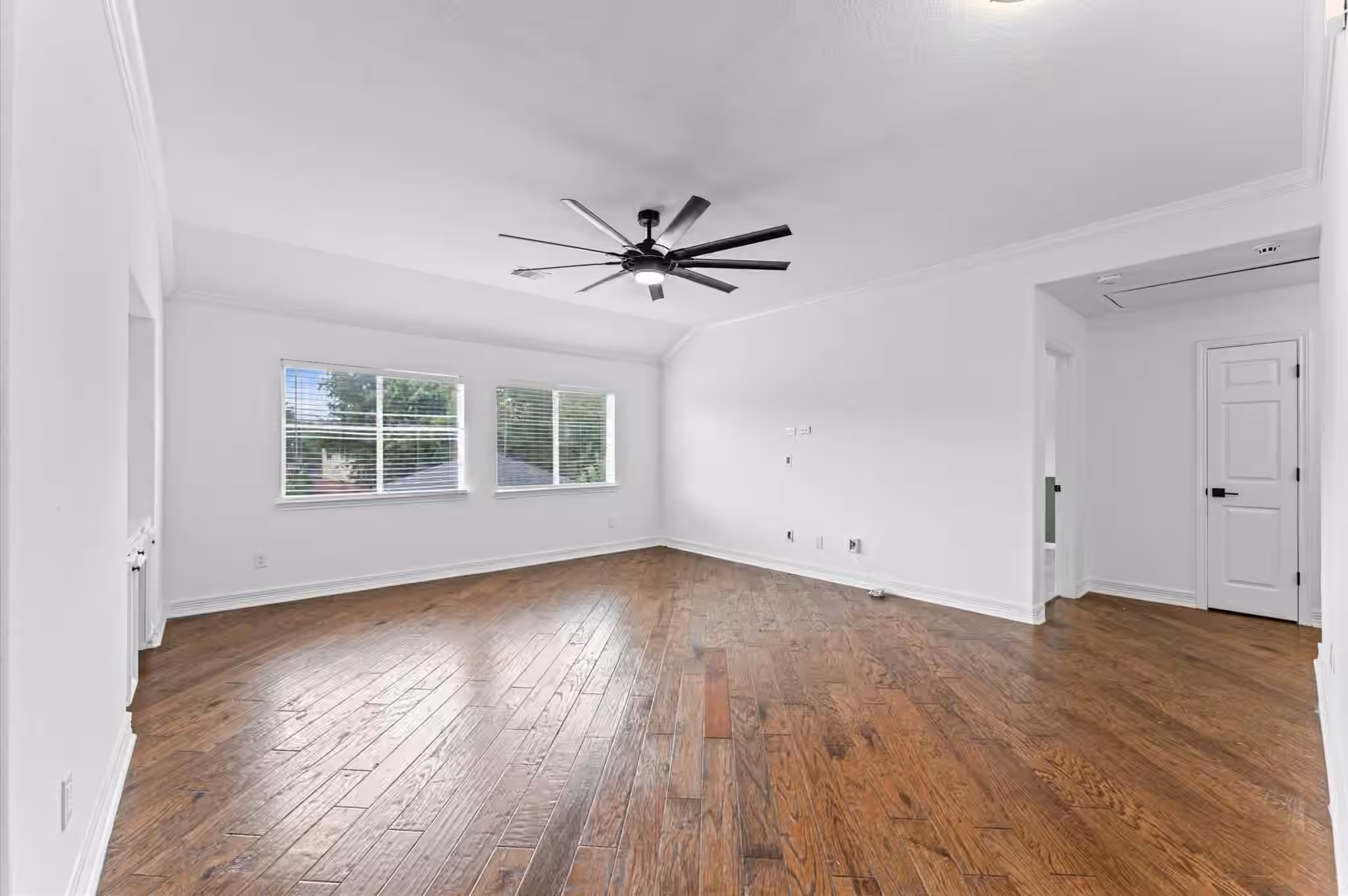 Photo 5 of 10201 Forest Spring Lane, Pearland, TX