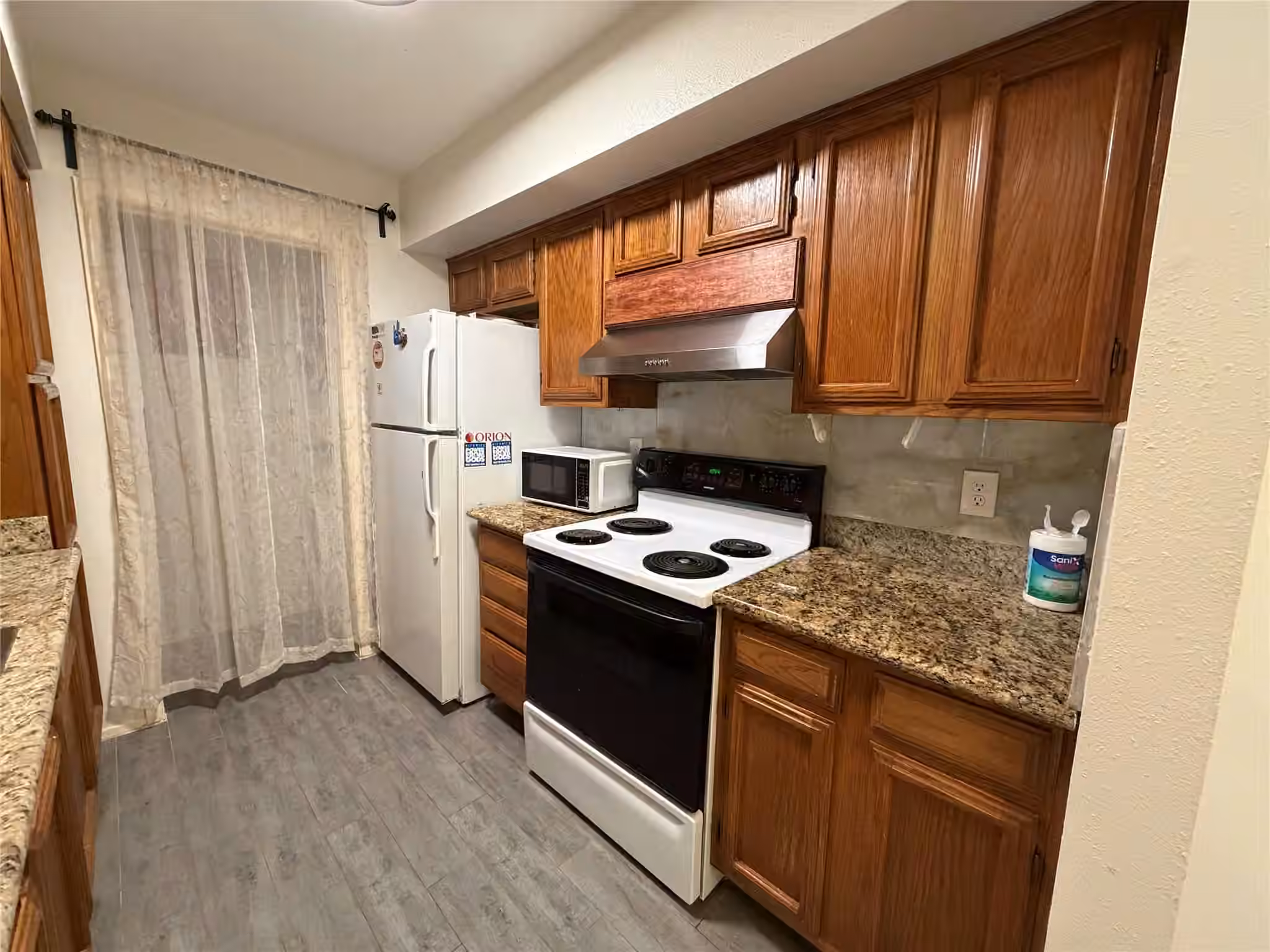 Photo 6 of 6602 Harbor Town Drive 308, Houston, TX