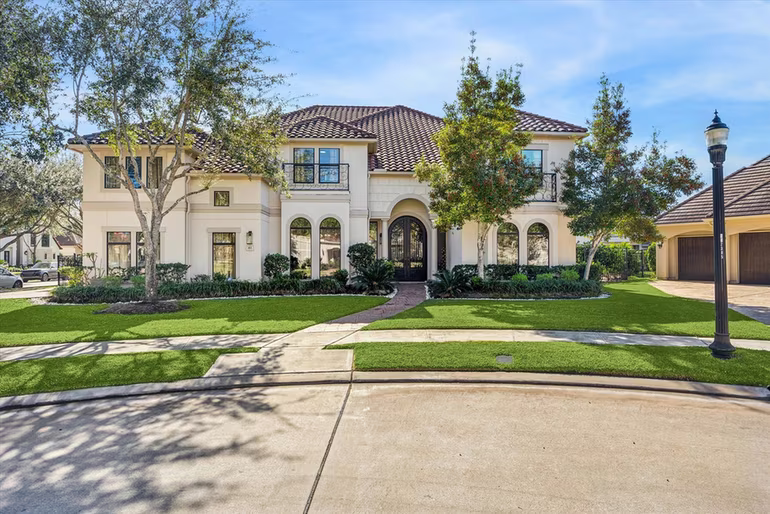 Photo of 61 Open Sands Court, Sugar Land, TX