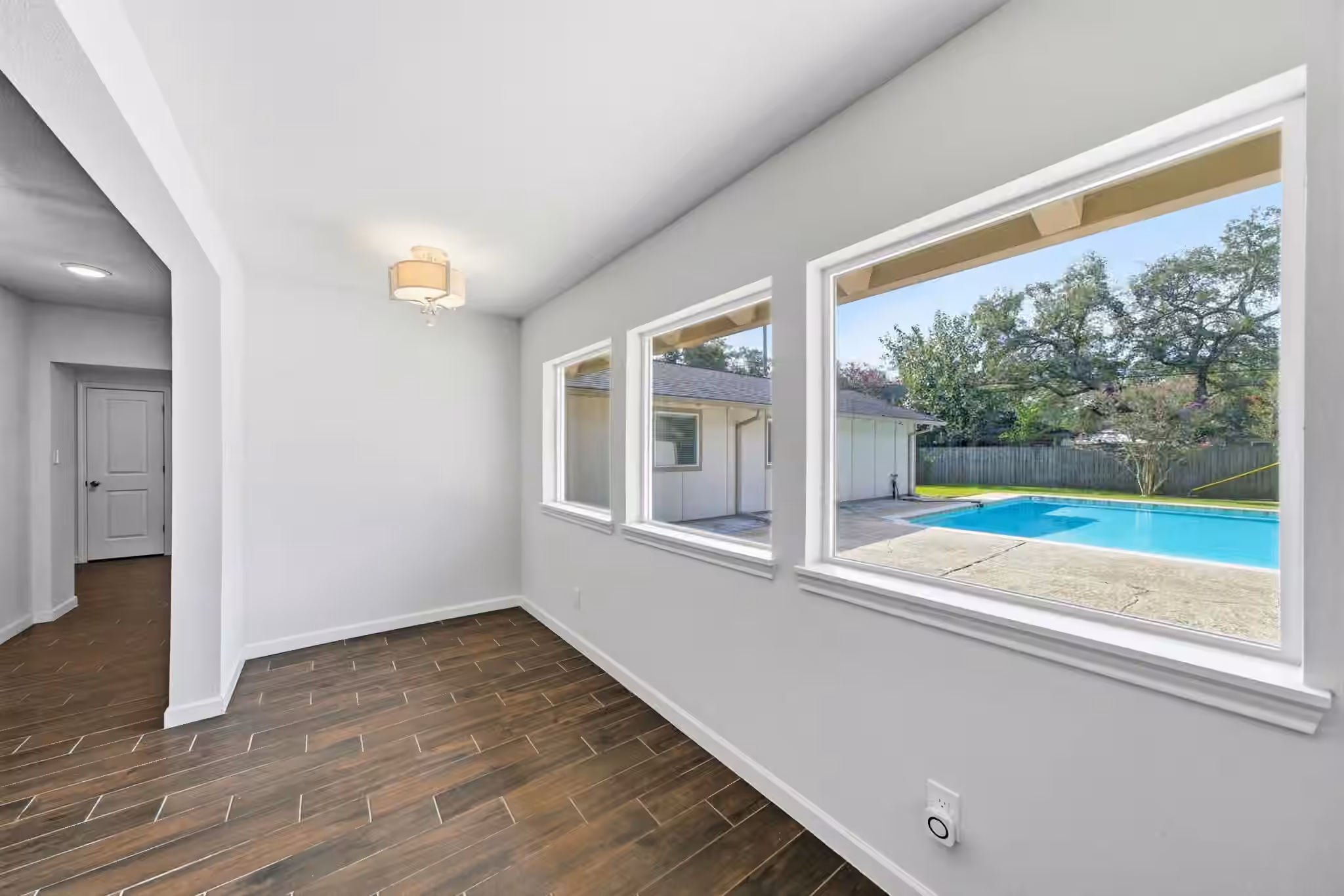 Photo 6 of 7701 Nairn Street, Houston, TX