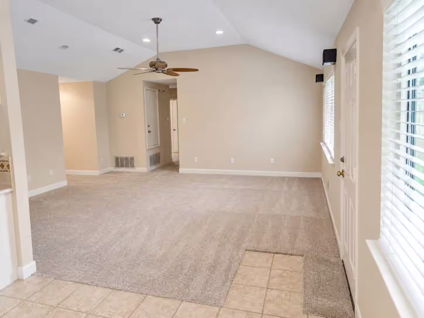 Photo 7 of 2527 N Spring Drive, Spring, TX