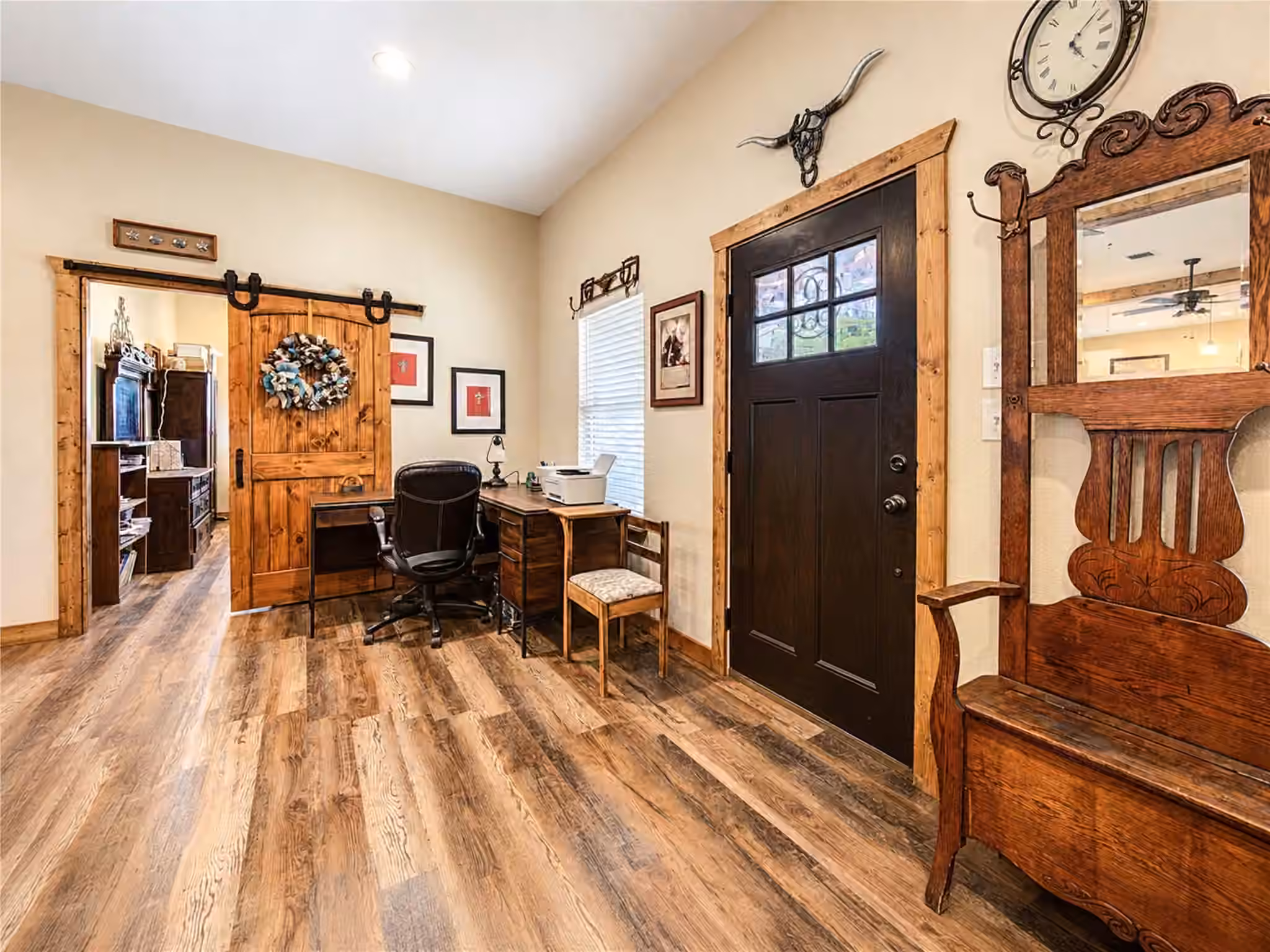 Photo 7 of 2518 Main Street, Liverpool, TX
