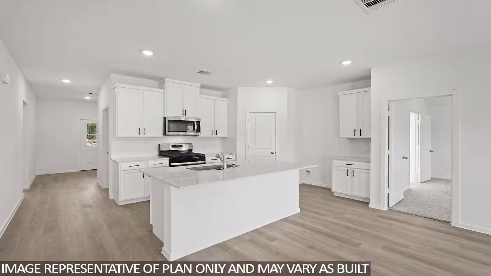 Photo 5 of 8914 Phoebe Bend Drive, Montgomery, TX