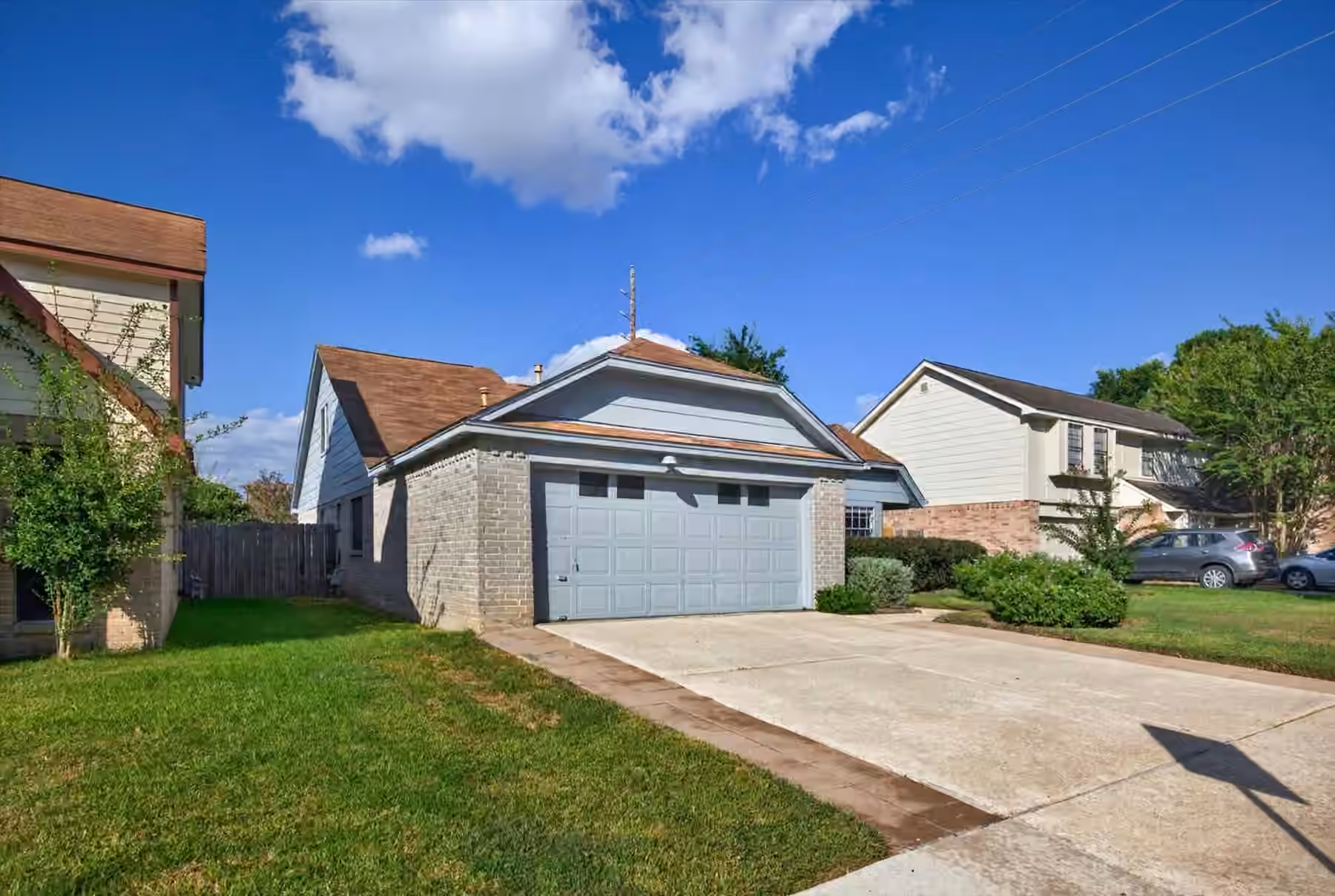 Photo 3 of 19406 Horden Creek Drive, Tomball, TX