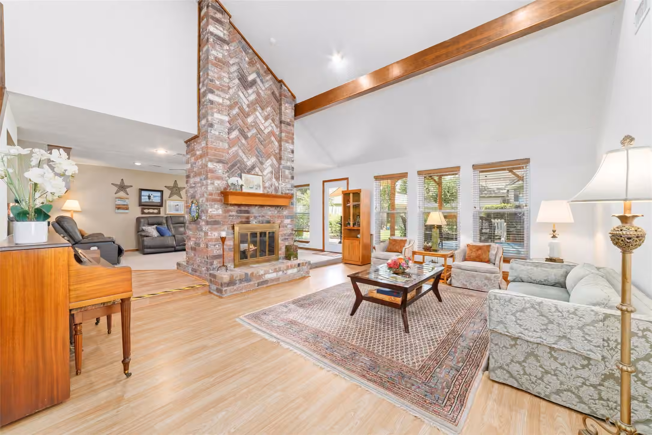 Photo 5 of 12511 Meadow Lake Drive, Houston, TX