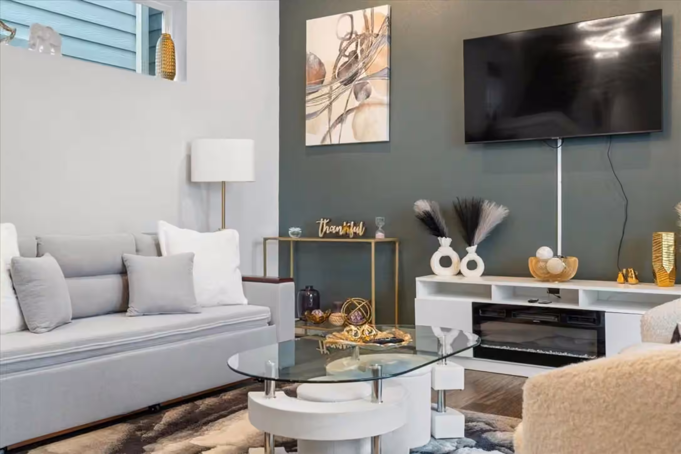 Photo 3 of 5815 Fairdale Lane C, Houston, TX