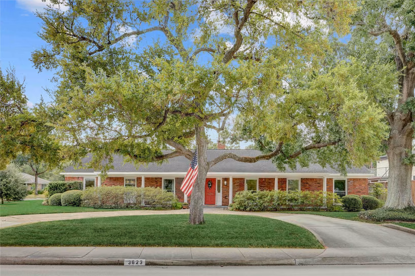 Photo of 3623 S Braeswood Boulevard, Houston, TX