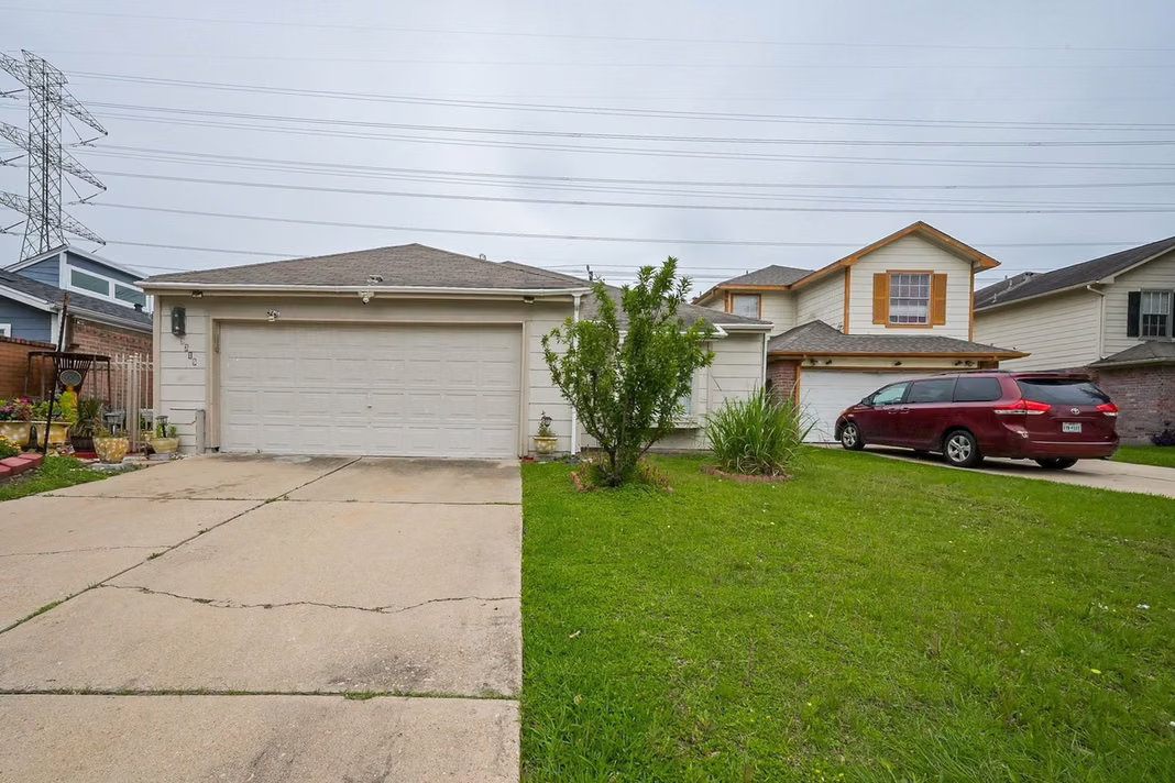 Photo of 9319 Belle Park Drive, Houston, TX