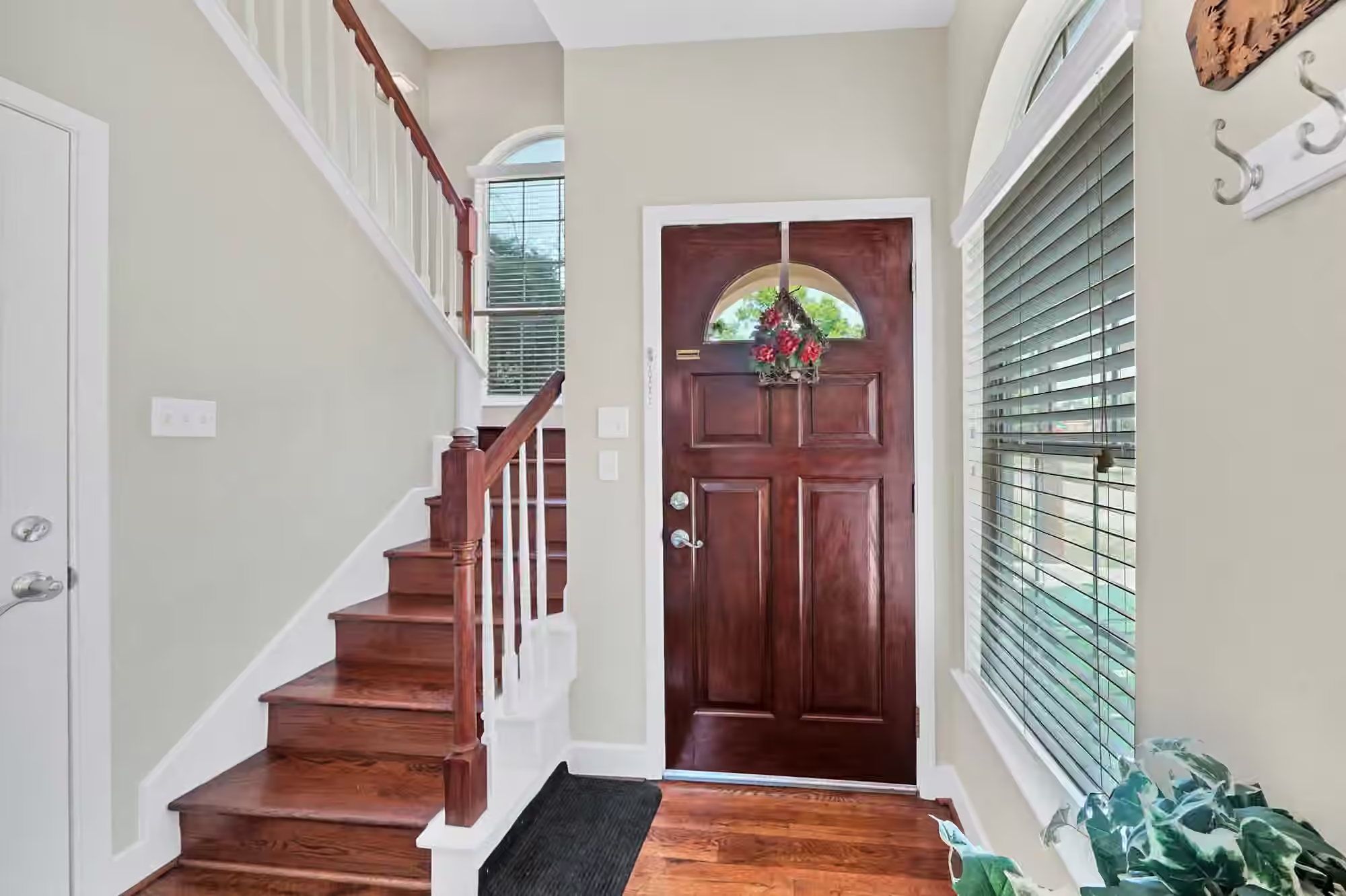 Photo 4 of 5206 Petty Street, Houston, TX