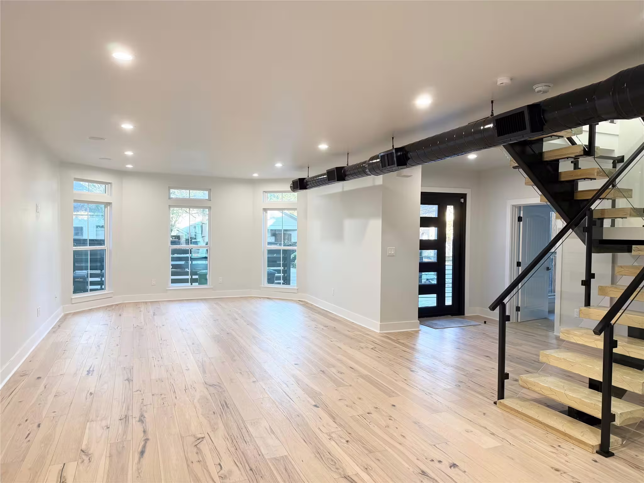 Photo 5 of 1617 Common Street, Houston, TX