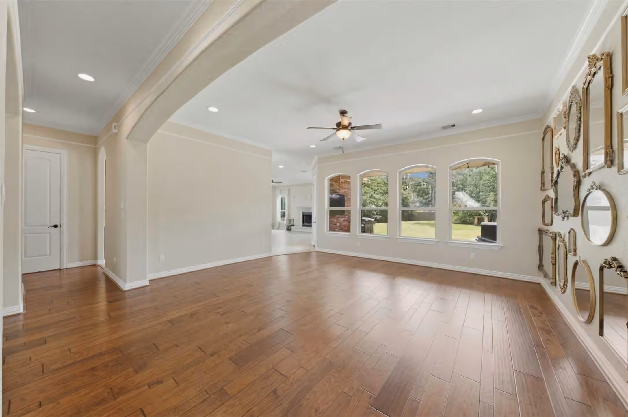Photo 4 of 14494 Diamondhead N, Conroe, TX