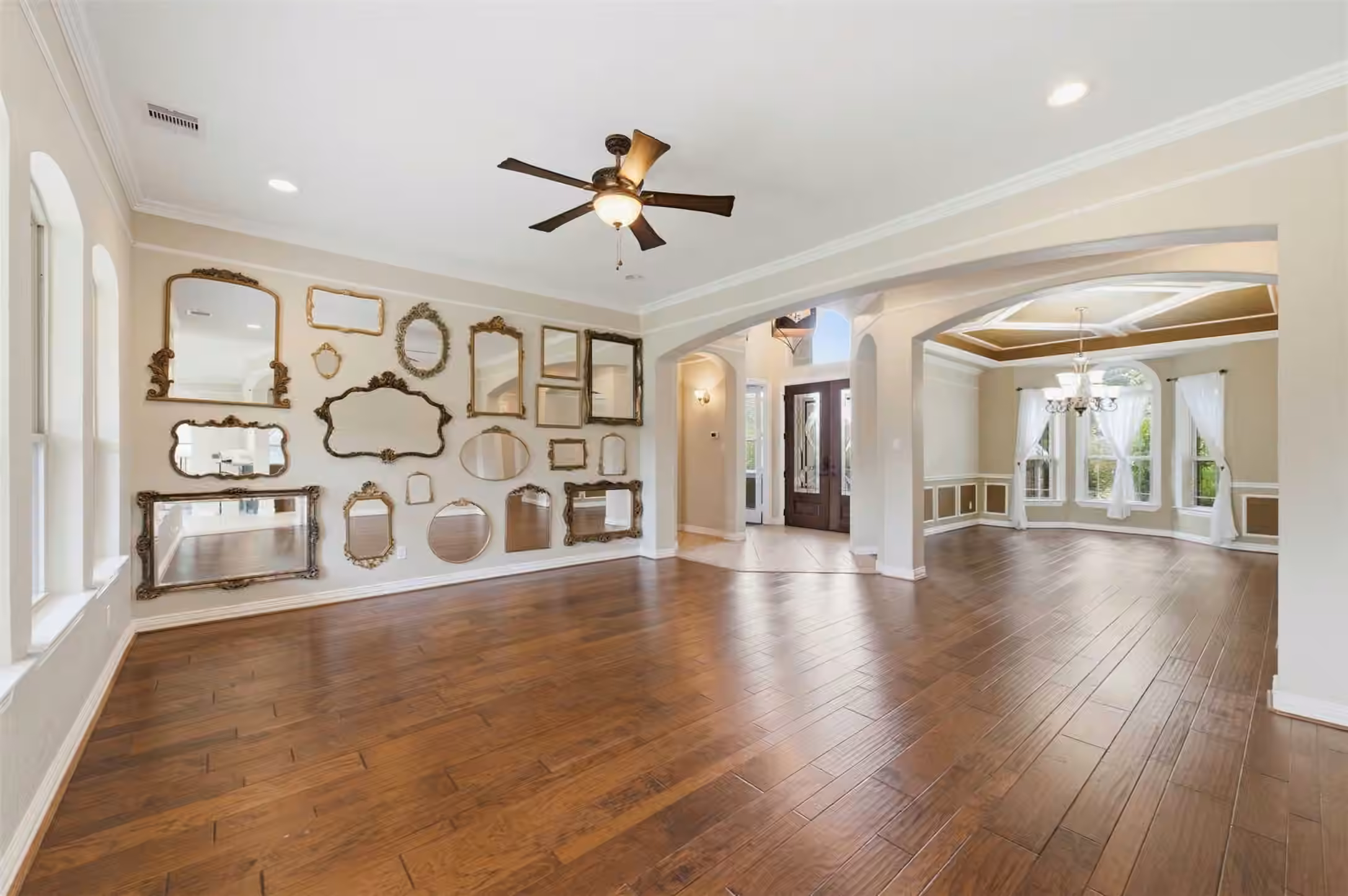 Photo 5 of 14494 Diamondhead N, Conroe, TX