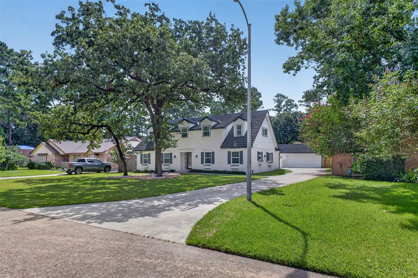 Photo 6 of 6527 Apple Valley Lane, Houston, TX