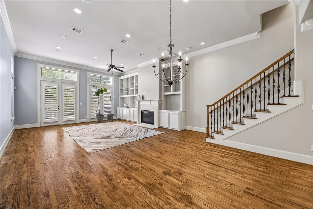 Photo 7 of 1209 W 22nd Street, Houston, TX