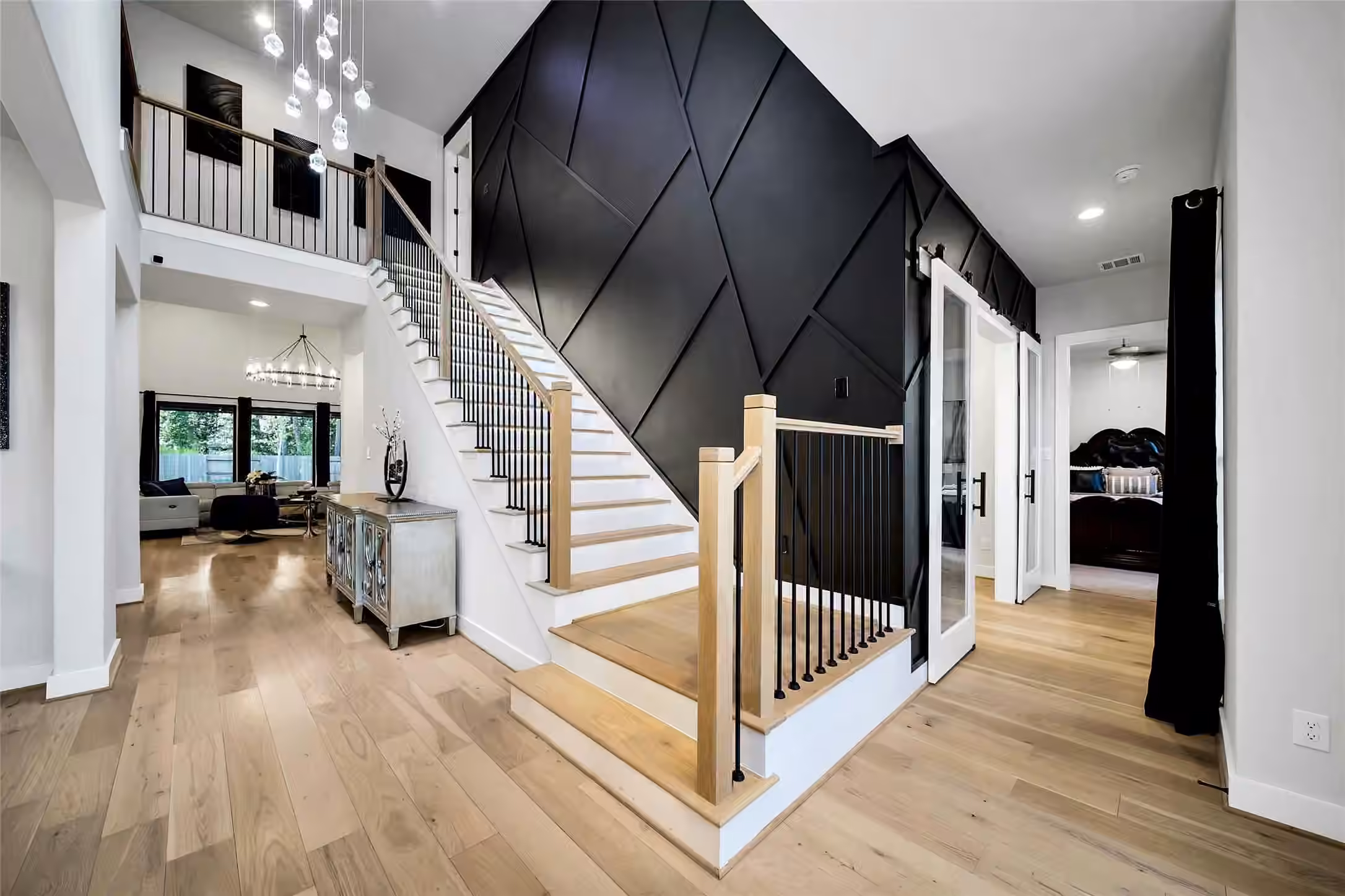 Photo 4 of 16011 Bonjour Boulevard, Conroe, TX